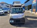 1999 Mitsubishi Minicab Truck