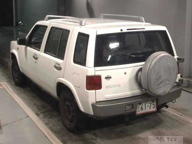 1999 Nissan Rasheen