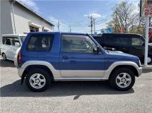 1999 Mitsubishi Pajero Mini