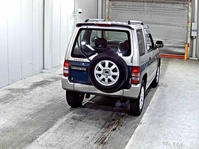 1998 Mitsubishi Pajero Mini