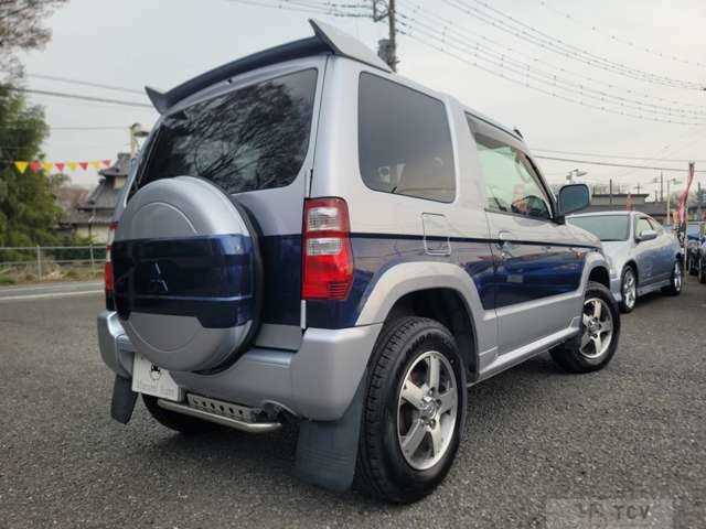 2009 Mitsubishi Pajero Mini