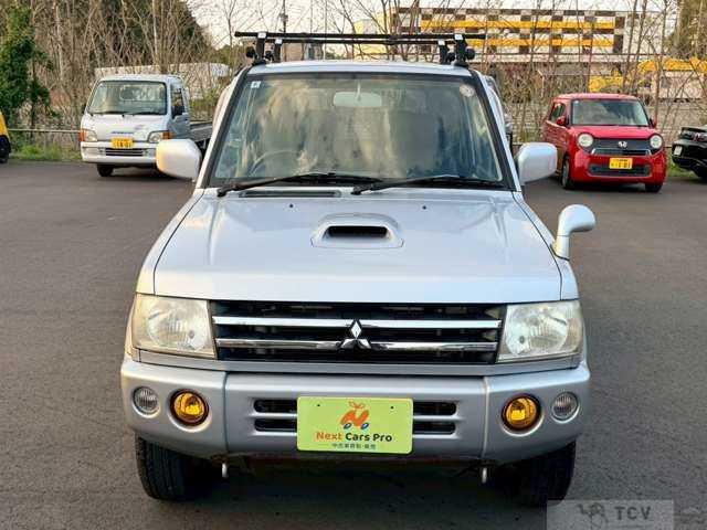 2006 Mitsubishi Pajero Mini