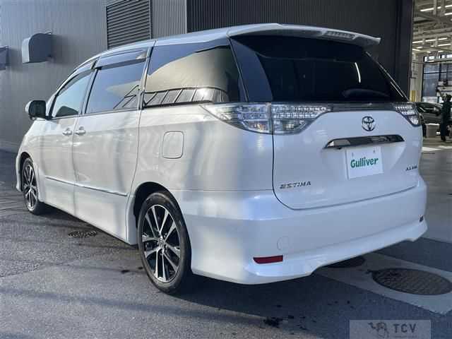 2013 Toyota Estima