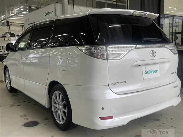 2013 Toyota Estima