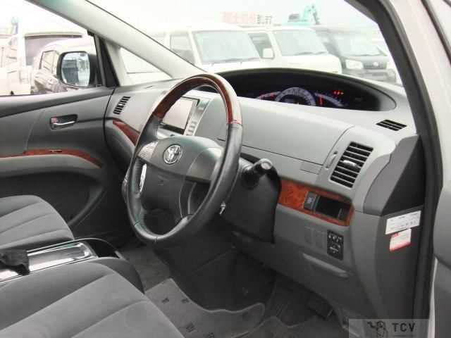 2009 Toyota Estima