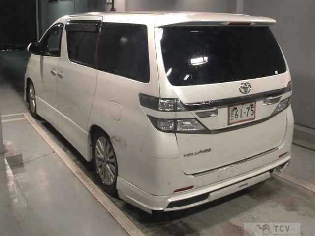 2013 Toyota Vellfire