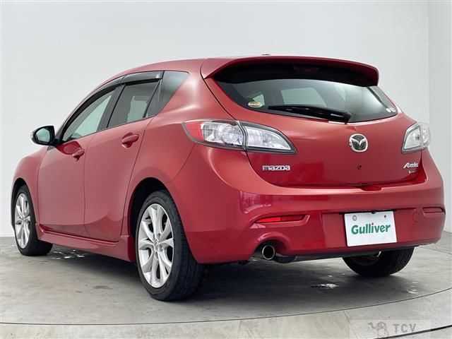 2011 Mazda Axela Sport