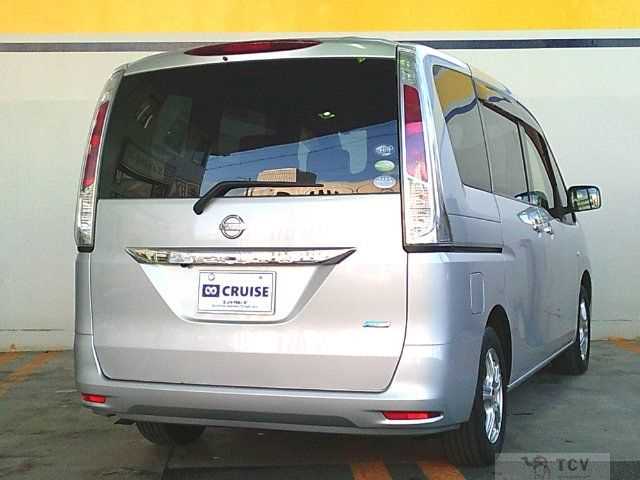 2012 Nissan Serena