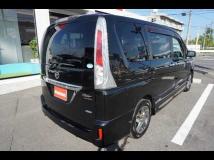 2012 Nissan Serena