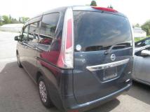 2011 Nissan Serena