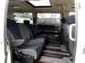2005 Nissan Elgrand