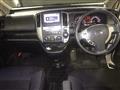 2009 Nissan Serena