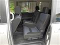 2009 Nissan Serena