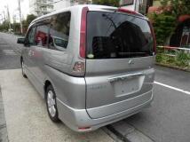 2009 Nissan Serena