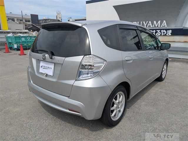 2013 Honda Fit Hybrid