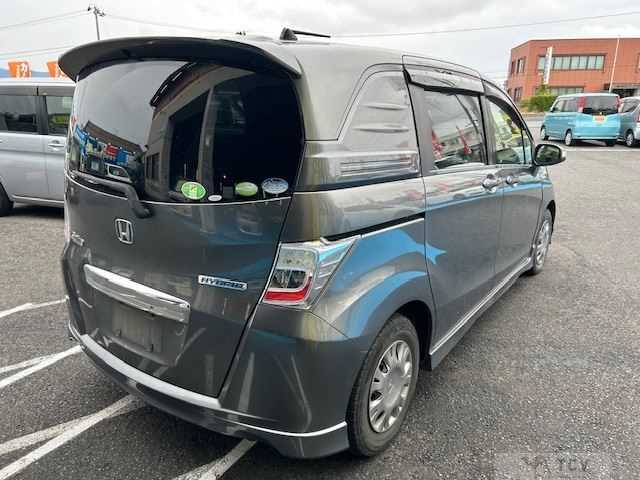 2012 Honda Freed Spike