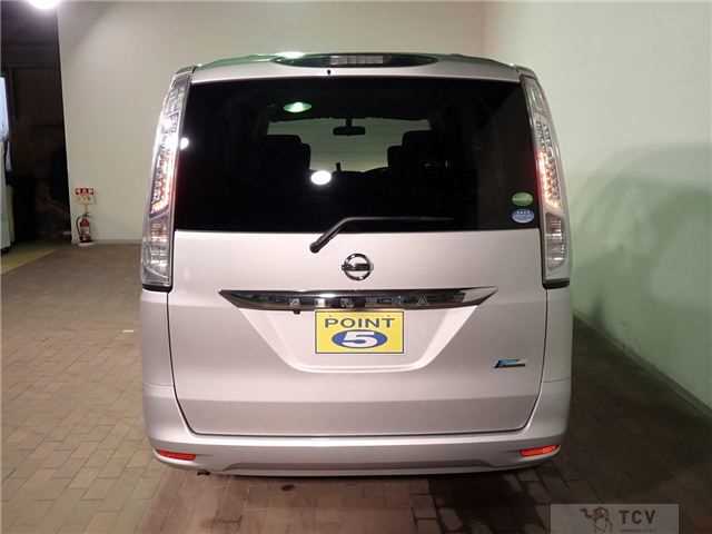 2013 Nissan Serena