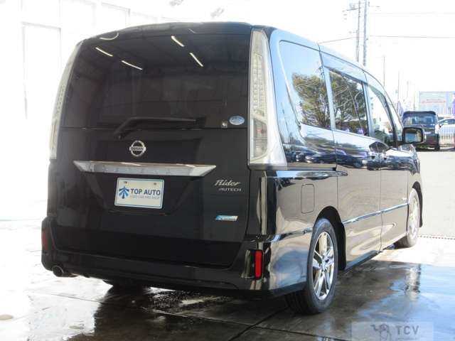 2012 Nissan Serena