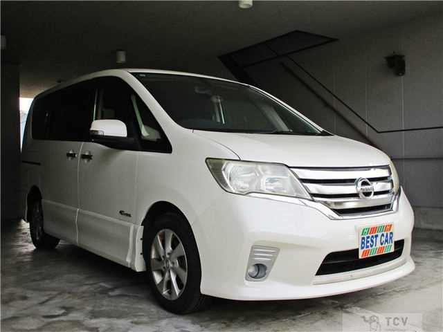2013 Nissan Serena