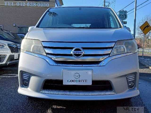 2013 Nissan Serena