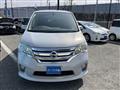 2013 Nissan Serena