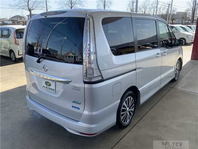 2014 Nissan Serena