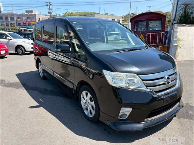 2013 Nissan Serena