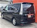2013 Nissan Serena
