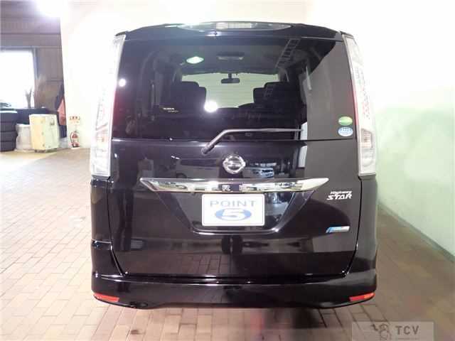 2012 Nissan Serena