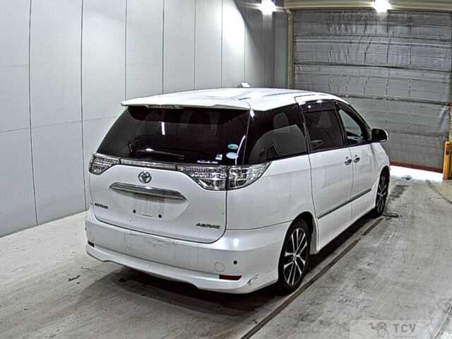 2014 Toyota Estima