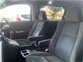 2011 Toyota Vellfire