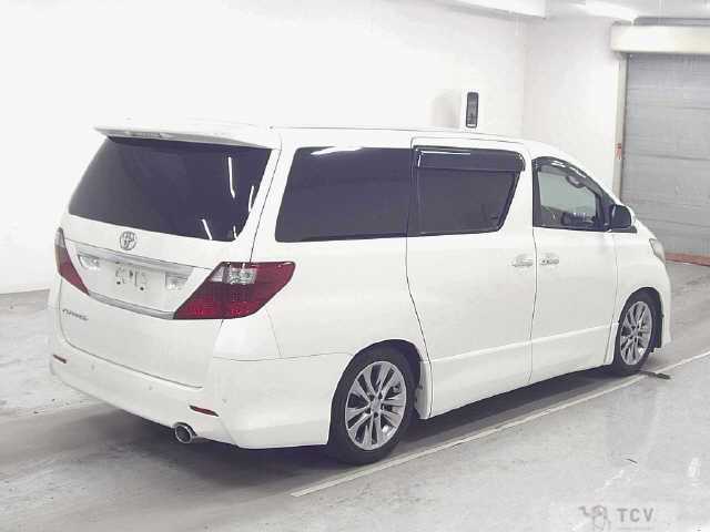 2010 Toyota Alphard
