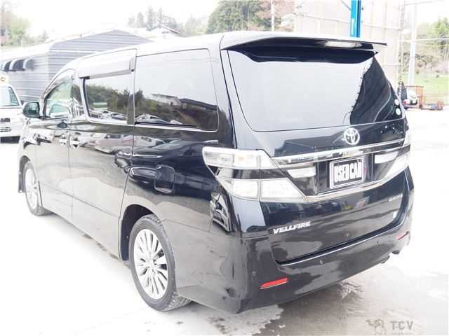2014 Toyota Vellfire