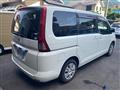 2010 Nissan Serena