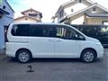 2010 Nissan Serena