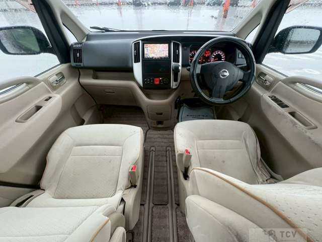 2009 Nissan Serena