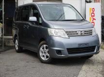 2009 Nissan Serena