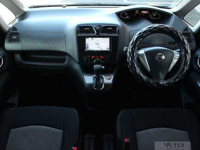 2011 Nissan Serena