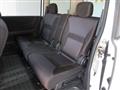 2010 Nissan Serena