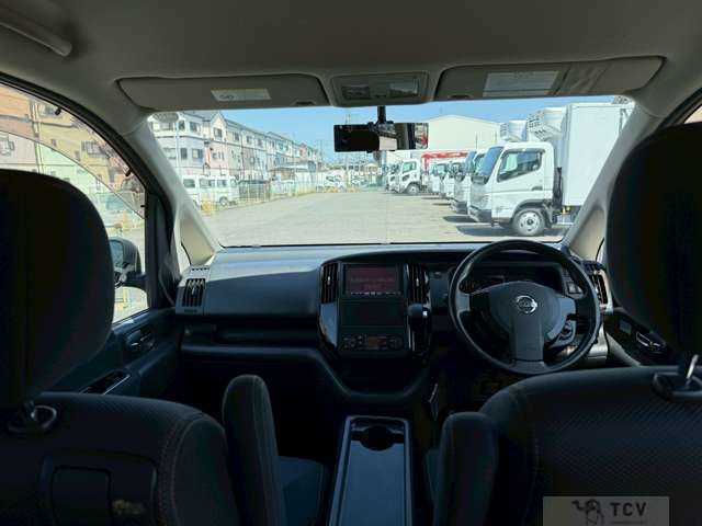 2009 Nissan Serena