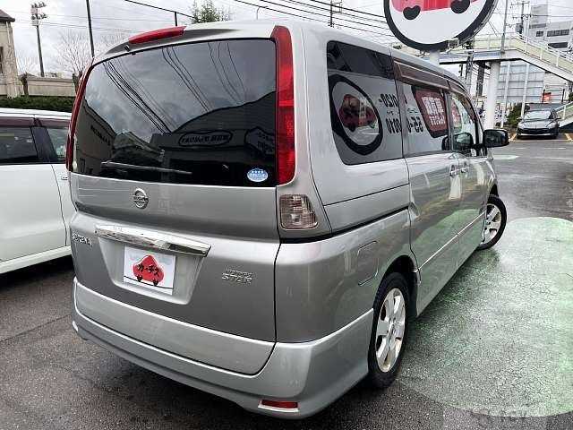 2009 Nissan Serena