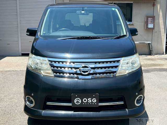 2010 Nissan Serena
