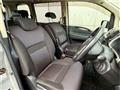 2006 Nissan Serena