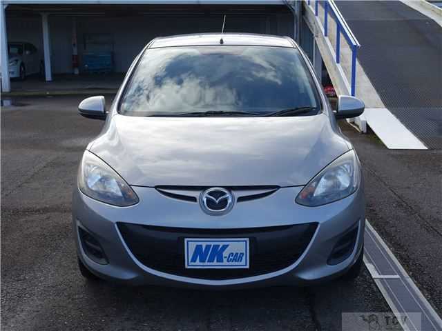 2013 Mazda Demio