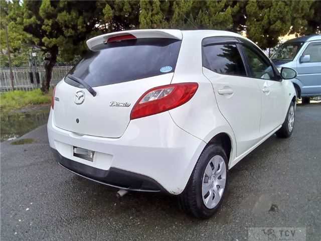 2013 Mazda Demio