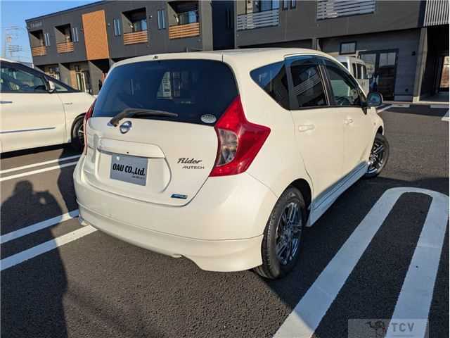 2012 Nissan Note