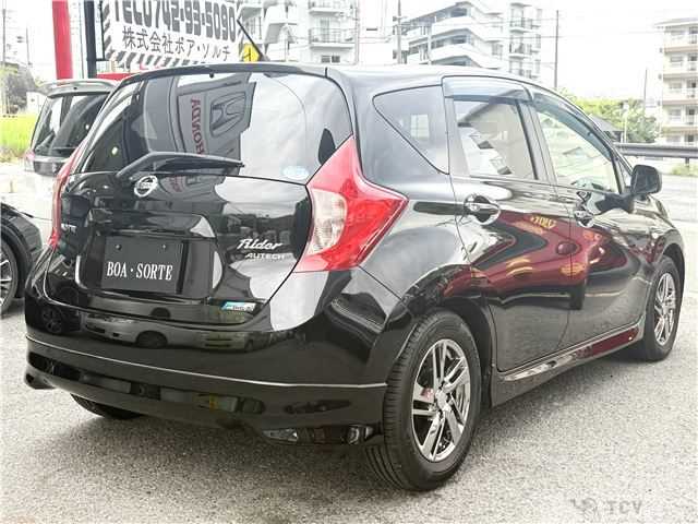 2012 Nissan Note