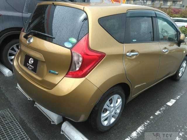 2012 Nissan Note