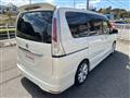 2011 Nissan Serena