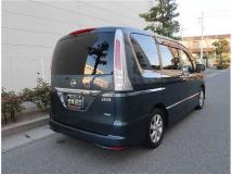 2011 Nissan Serena